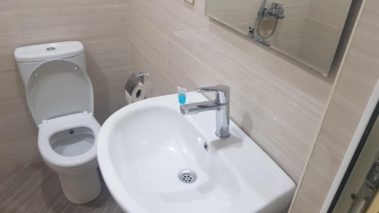 Access Hotel Baku Bagian luar foto